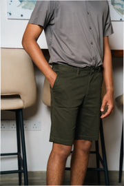 Men’s Tailored Casual Shorts – Olive
