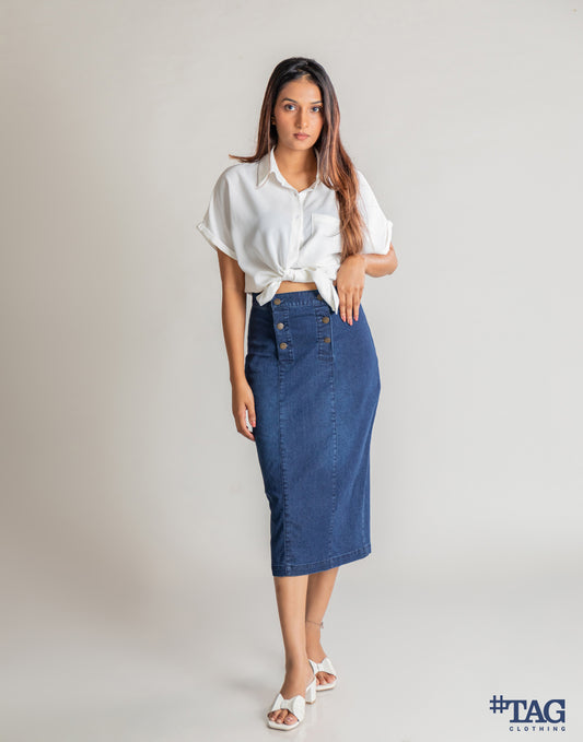 Ladies Six Button Skirt in Dark Blue Wash